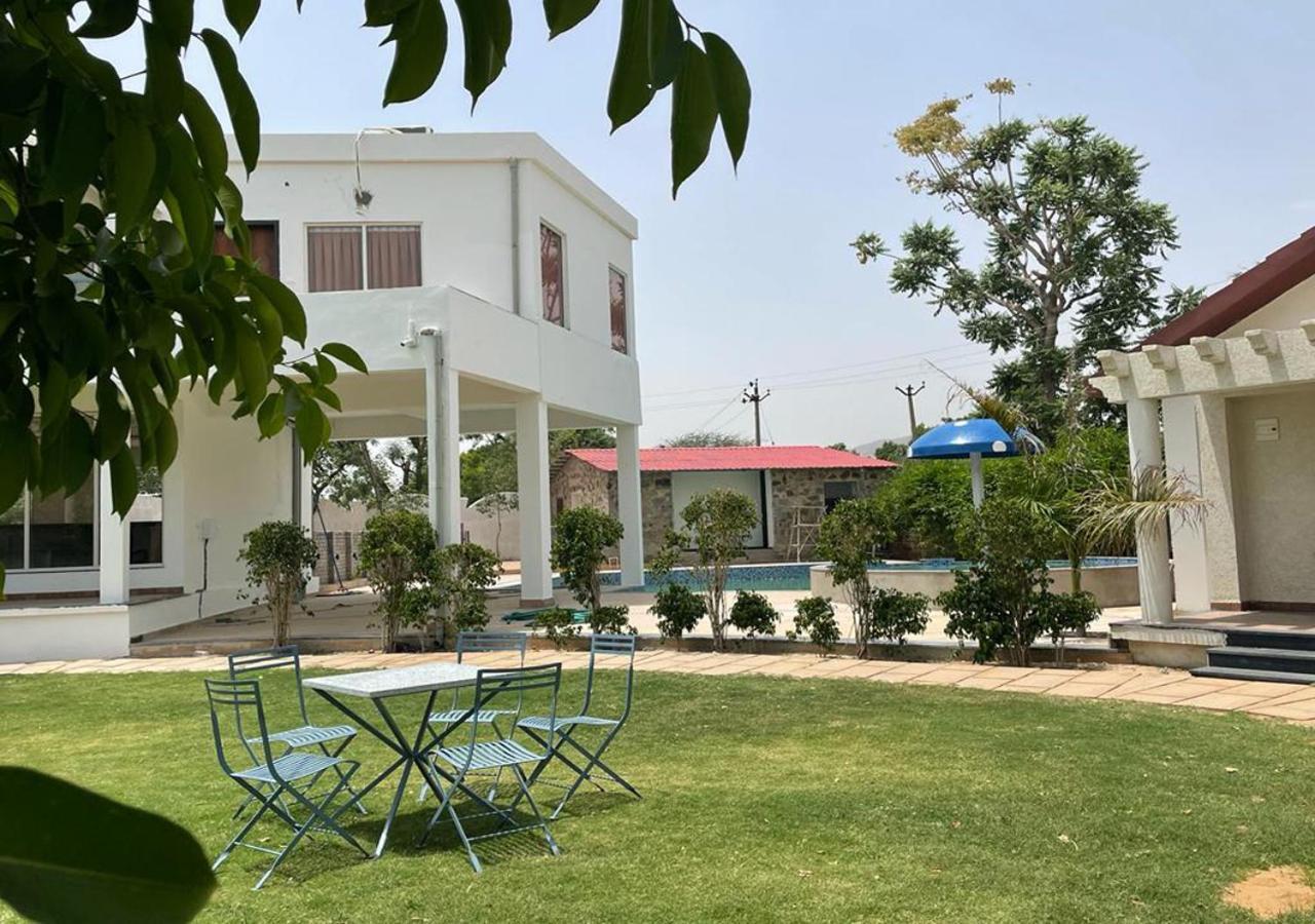 Las Cabanas Resort พุชการ์ ภายนอก รูปภาพ